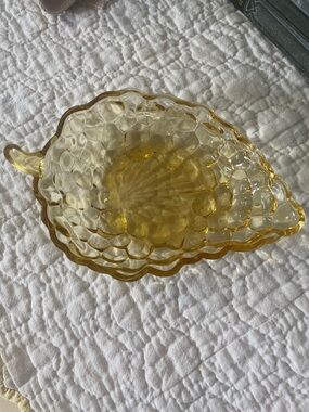 Amber Glass Dish - vintage anchor hocking grapes cluster